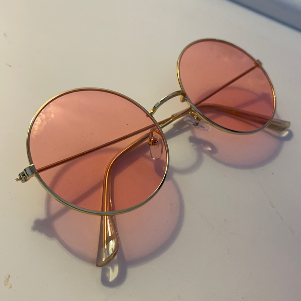 orange glasses - Picture 3 of 9